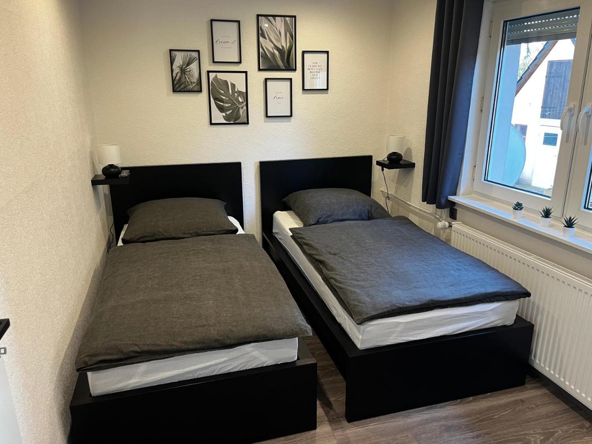 Ferienwohnung Am See Dillich - Ruhige Lage - Eigener Garten - Direkt Neben Einem Natursee Borken  Extérieur photo